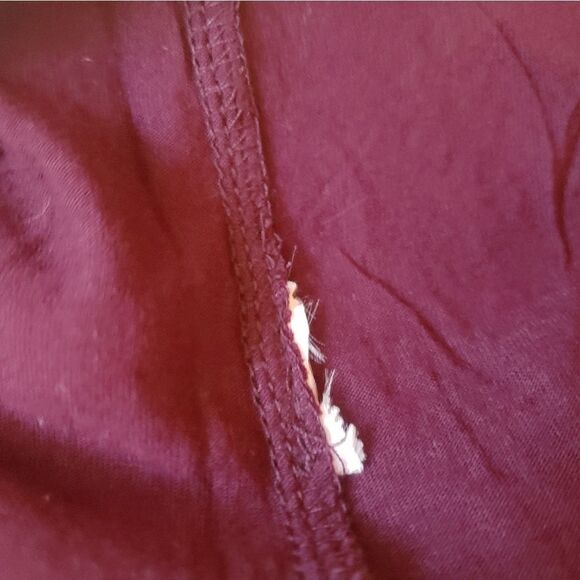 3 for $25 Cable and Gauge Lacy Top - Picture 5 of 12